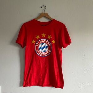 Fanatics Red FC Bayern Munich Short Sleeve Shirt